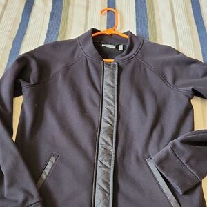 Athleta Black Fleece-Lined Pullover